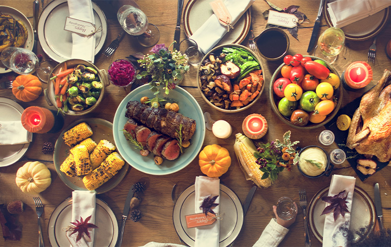 Thanksgiving Traditions Around the U.S.