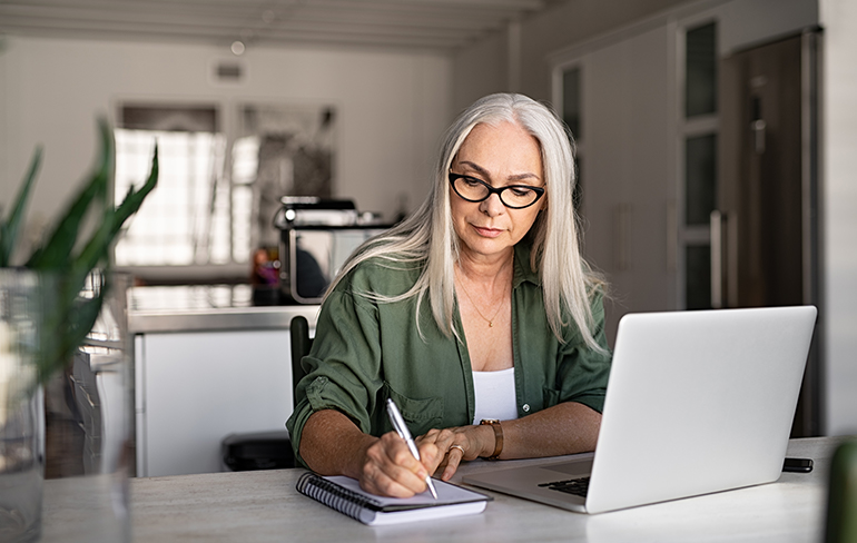 6 Ways to Stay Focused While Working From Home